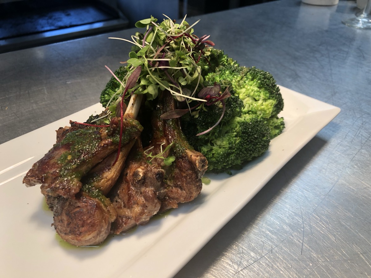 Ye Olde College Inn dish