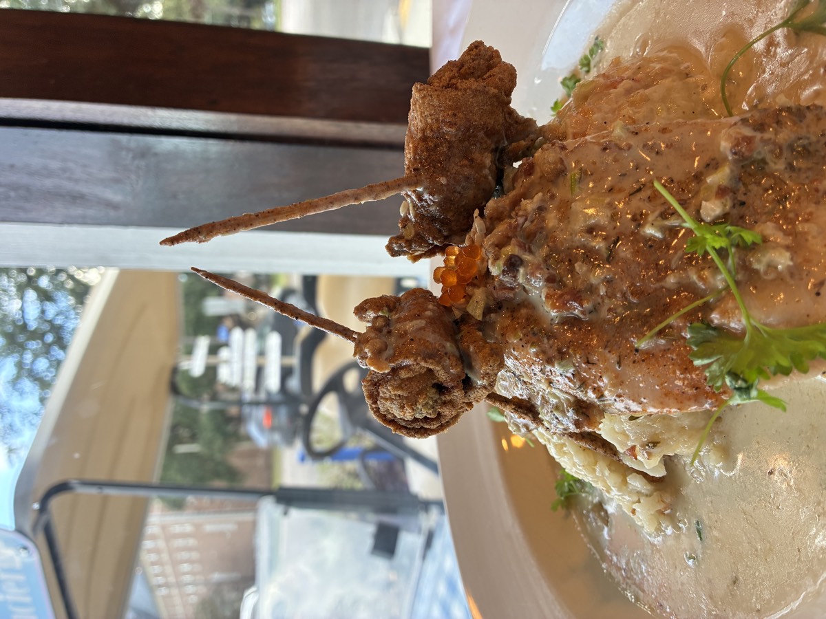 Ye Olde College Inn dish