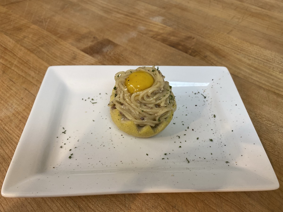 Ye Olde College Inn dish