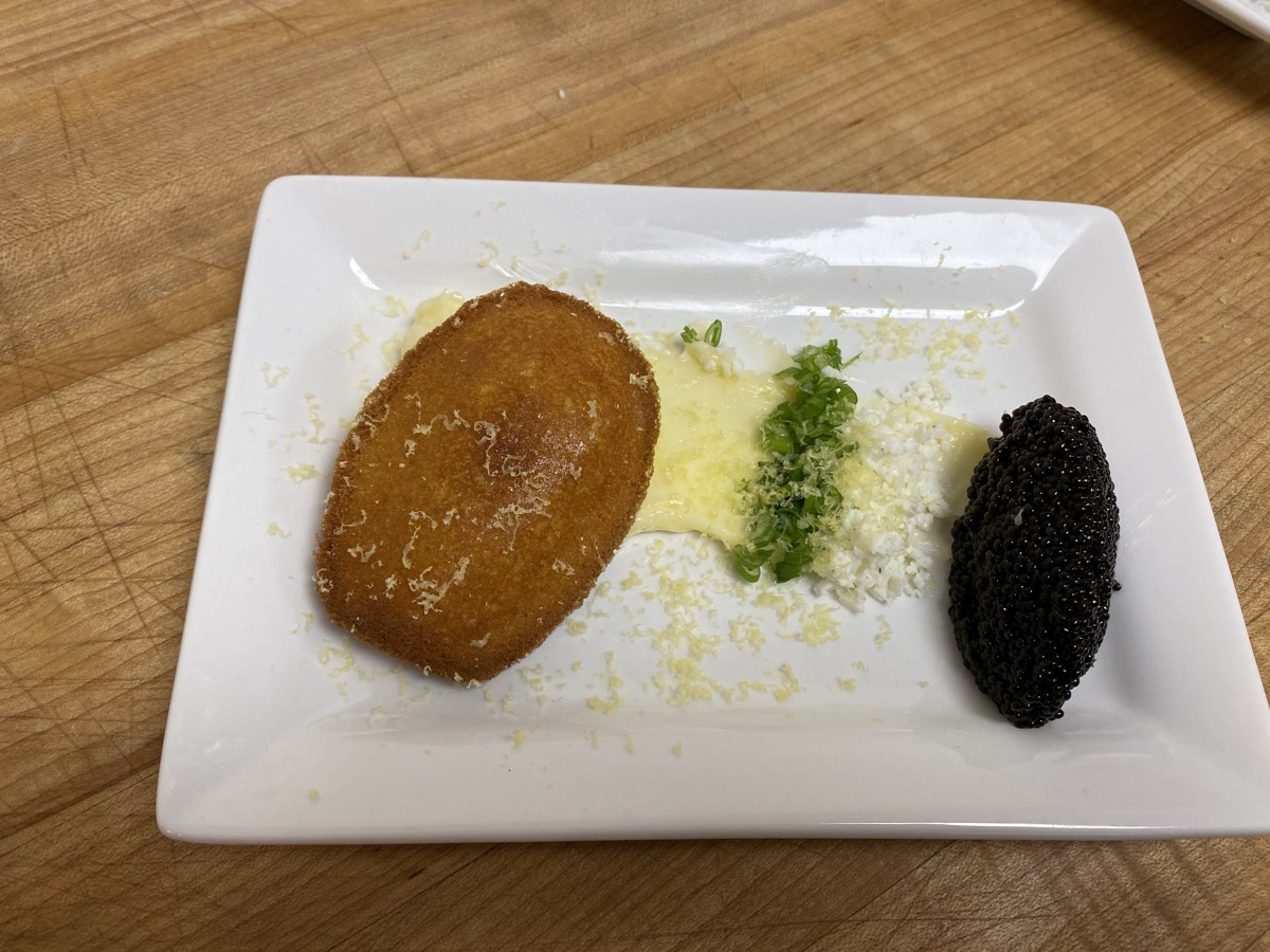 Ye Olde College Inn dish