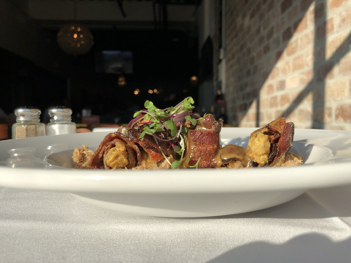 Ye Olde College Inn dish