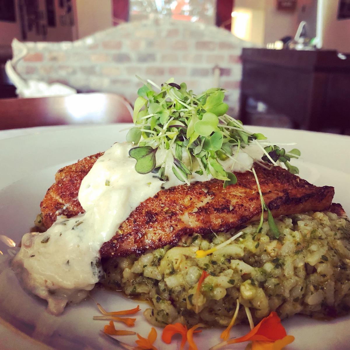 Ye Olde College Inn dish